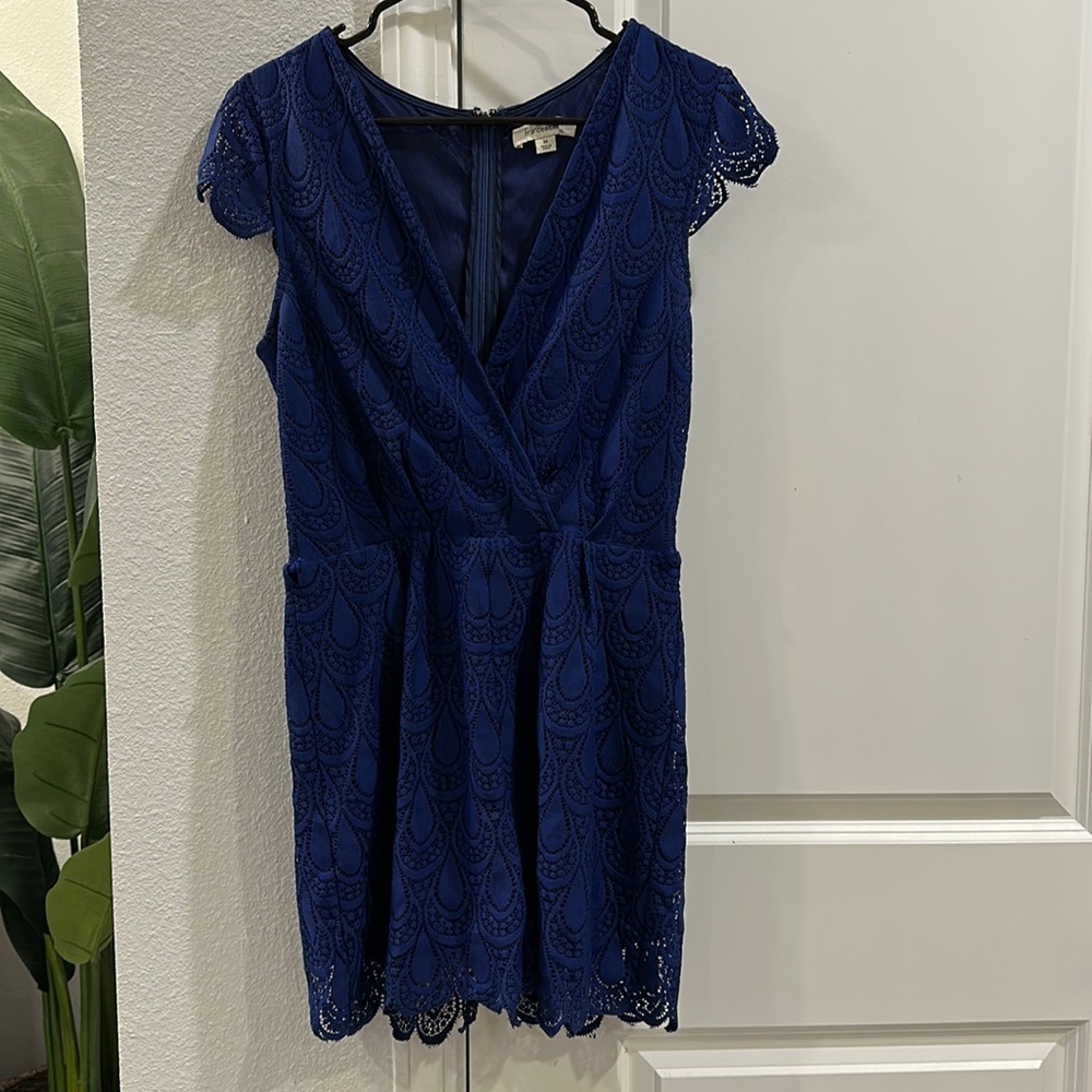 Francesca’s Romper. Navy Lace. Size Medium. Worn once. Like new.